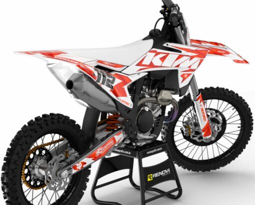 KTM 450 SX-F com kit gráfico laranja e branco Renova Grafix para motocross.