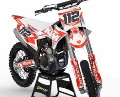 KTM 450 SX-F com kit gráfico laranja e branco Renova Grafix para motocross.